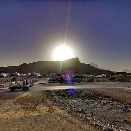 228Hostel Al Ḩamrāʼ Exteriör bild