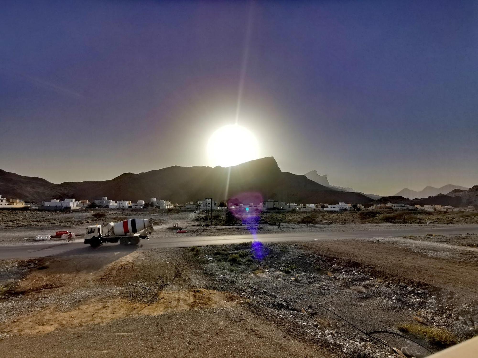 228Hostel Al Ḩamrāʼ Exteriör bild